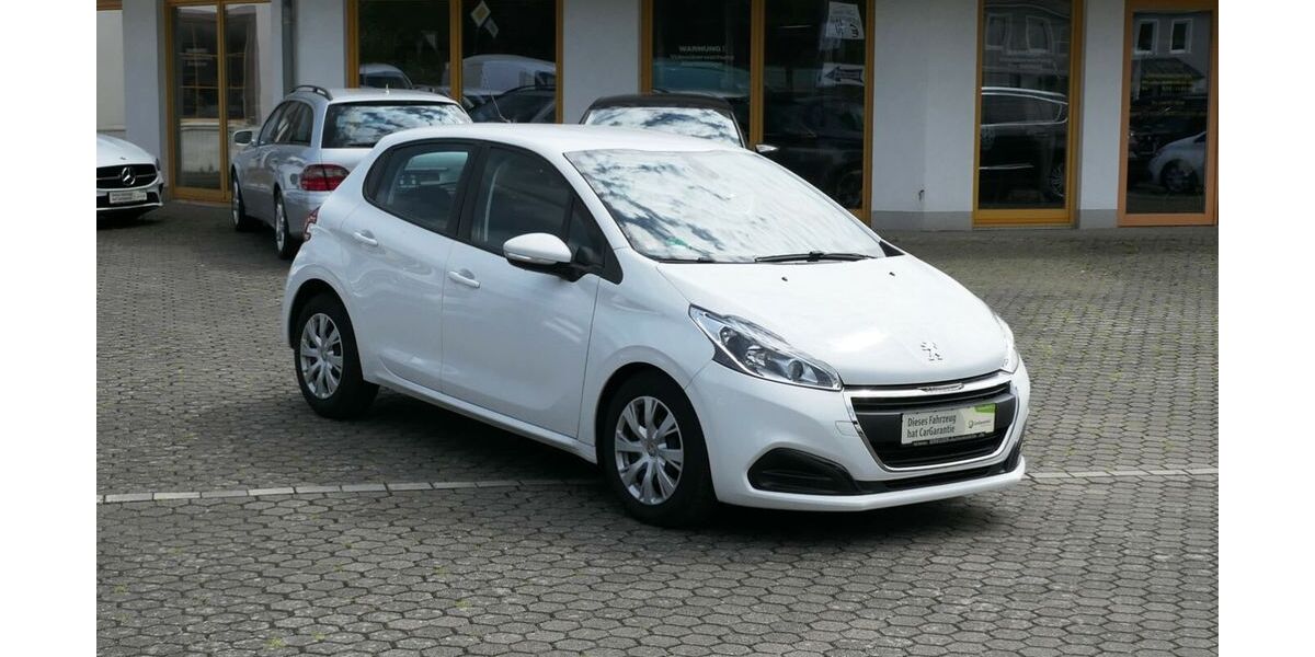 Peugeot 208 22.900 km 11.660 &euro; Schleiden 53937