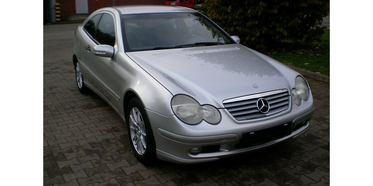 Mercedes-Benz CL 180 220.418 km 3.000 &euro; Bad Münstereifel 53902