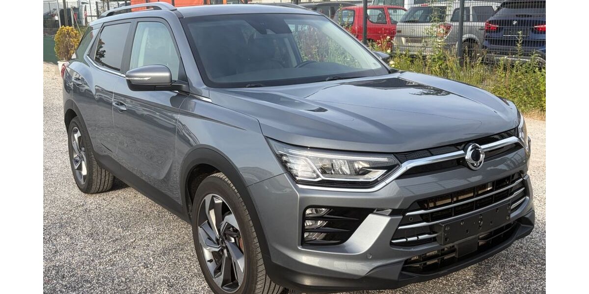 SsangYong Korando 192.000 km 9.980 &euro; Düren 52351