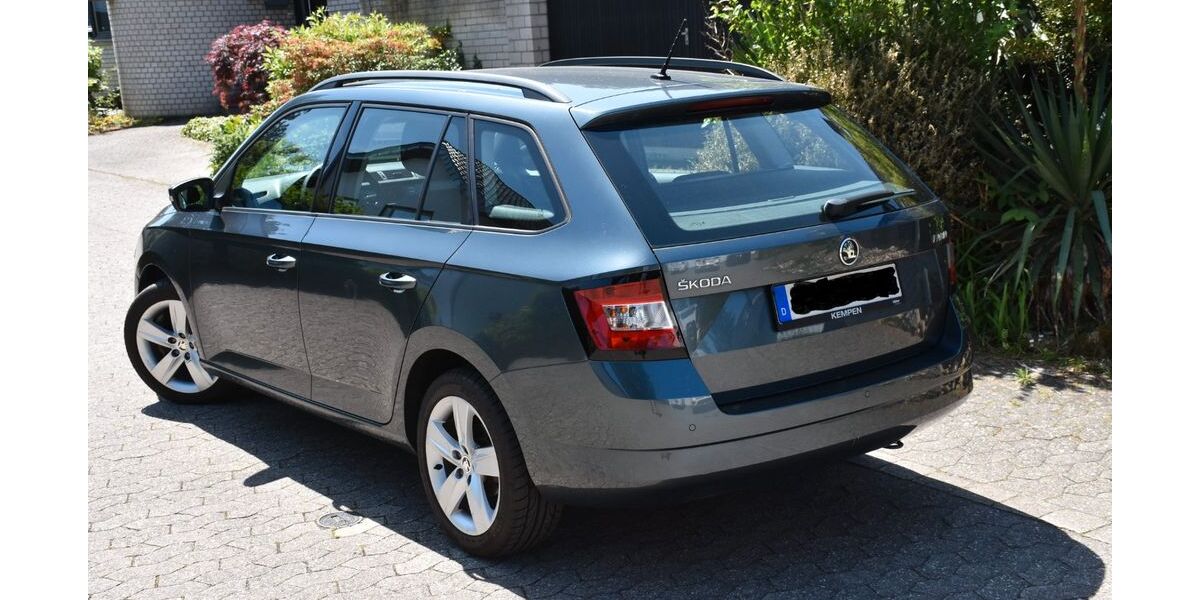 Skoda Fabia 106.000 km 7.500 &euro; Meckenheim 53340