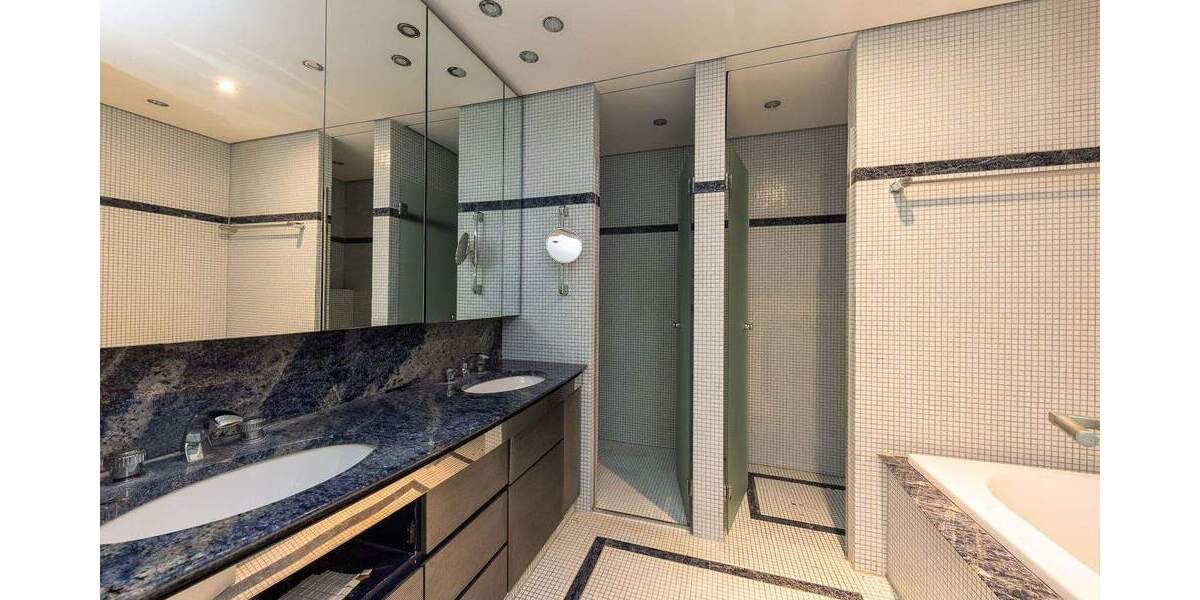 Bungalow Köln / Hahnwald Hahnwald - 1 Zimmer, 484 m&sup2;, 3.550.000&euro; | Angebot:25877192