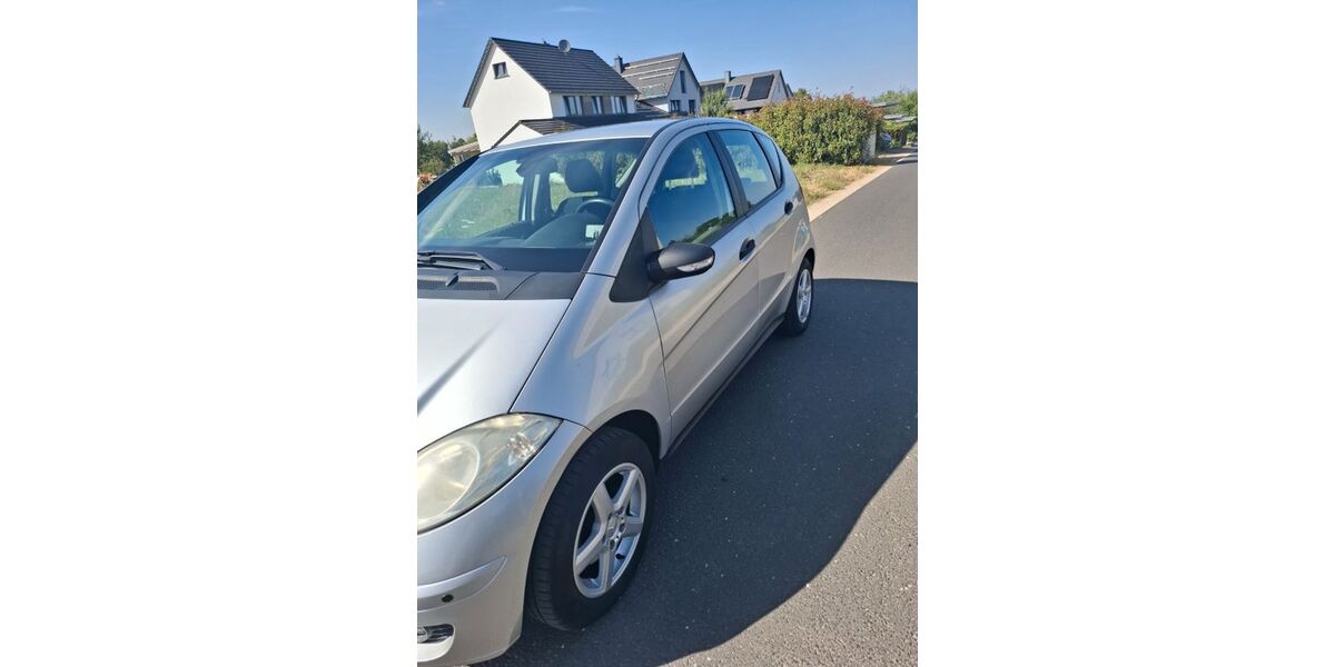 Mercedes-Benz A 170 208.000 km 2.200 &euro; Euskirchen 53881