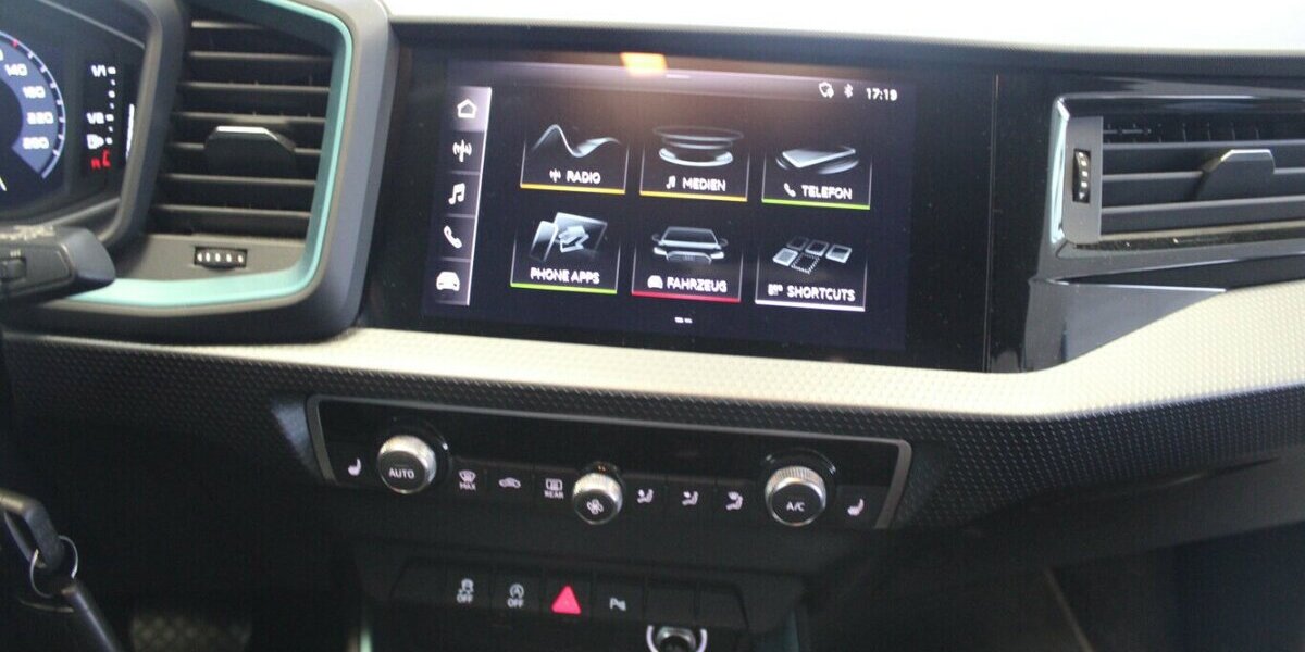 Audi A1 30 TFSI Sportback S tronic advanced 49.663 km 17.980 &euro; Euskirchen 53881