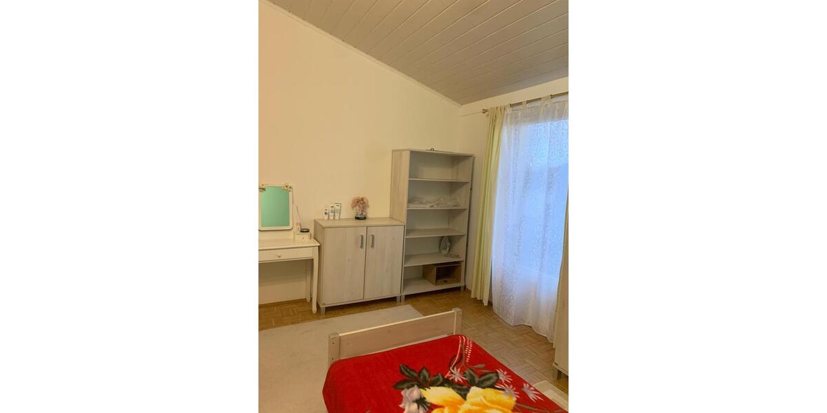 Reihenhaus Bonn Tannenbusch - 3.5 Zimmer, 84 m&sup2;, 380.000&euro; | Angebot:25044751