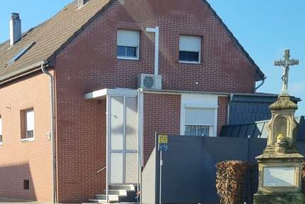 Haus Düren Arnoldsweiler - 5 Zimmer, 118 m&sup2;, 309.000&euro; | Angebot:25668609