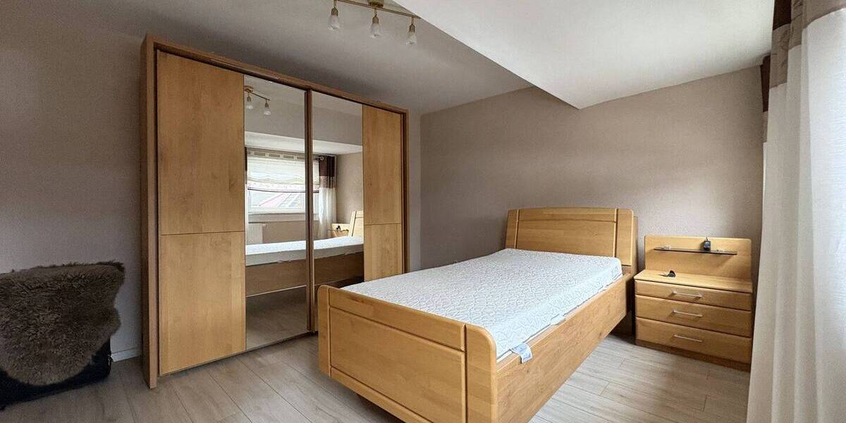 Reihenmittelhaus Hameln Nordstadt - 4 Zimmer, 81 m&sup2;, 99.000&euro; | Angebot:26037418