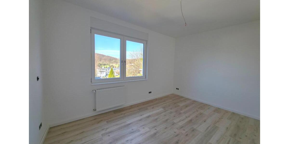 Reihenhaus Wachtberg - 6 Zimmer, 157 m&sup2;, 2.490&euro; | Angebot:25840044