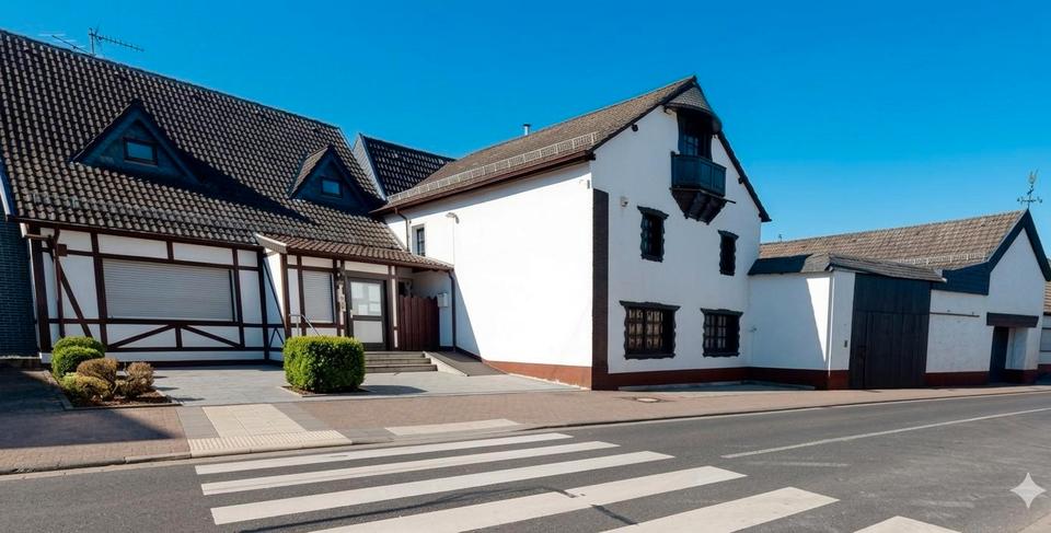 Bauernhaus, Landhaus Nettersheim - 18 Zimmer, 350 m&sup2;, 449.000&euro; | Angebot:26066035