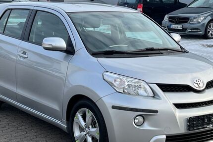 Toyota Urban Cruiser 72.400 km 8.950 &euro; Bornheim 53332