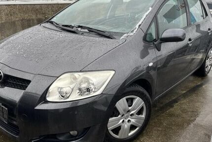 Toyota Auris 149.890 km 4.490 &euro; Königswinter 53639