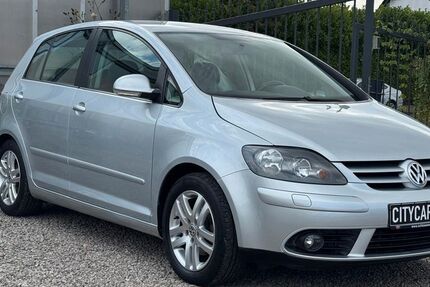 VW Golf 95.000 km 5.299 &euro; Düren-Merken 52353