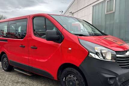 Opel Vivaro 141.000 km 11.988 &euro; Rheinbach 53359