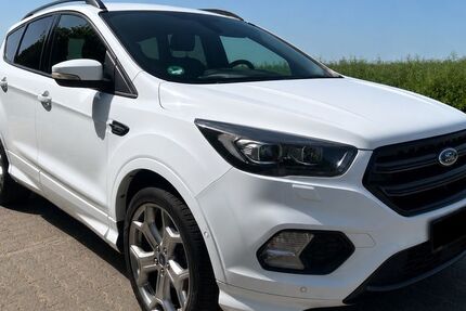 Ford Kuga 86.000 km 13.200 &euro; Erftstadt 50374