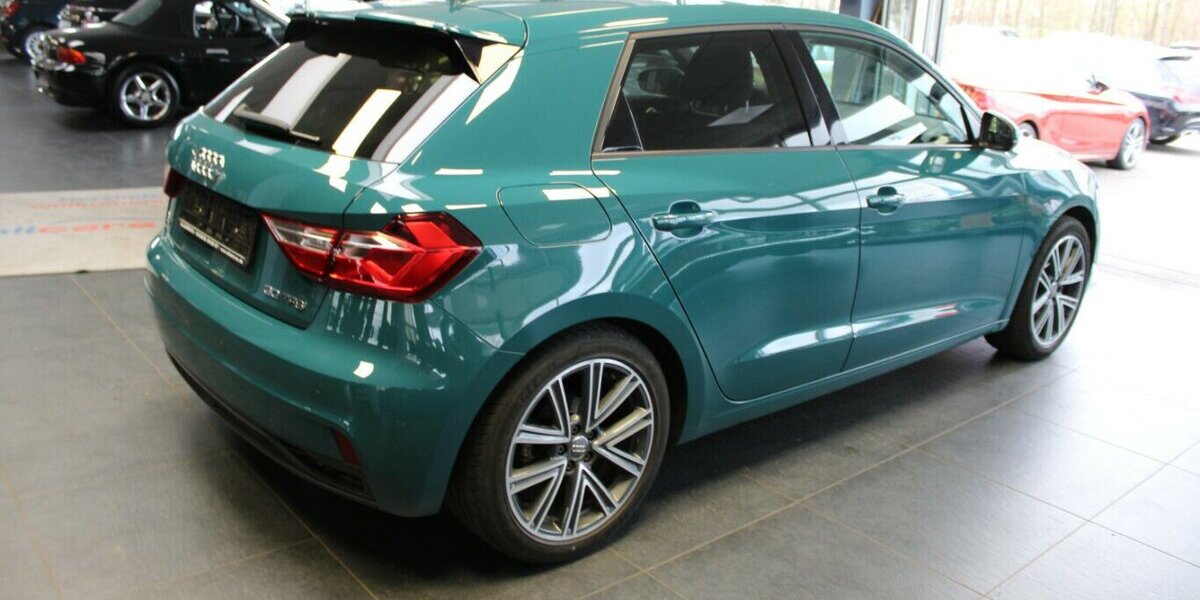 Audi A1 30 TFSI Sportback S tronic advanced 49.663 km 17.980 &euro; Euskirchen 53881