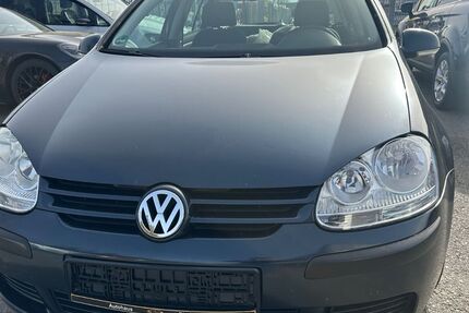VW Golf 121.000 km 5.500 &euro; Rheinbach 53359