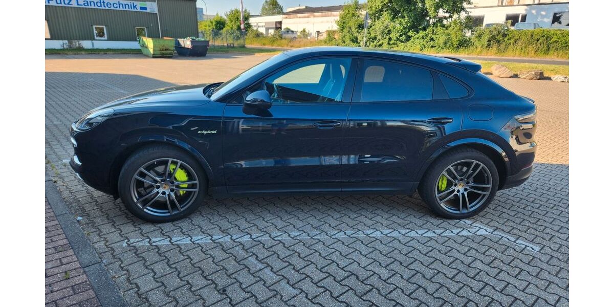 Porsche Cayenne 130.000 km 61.000 &euro; Zülpich 53909