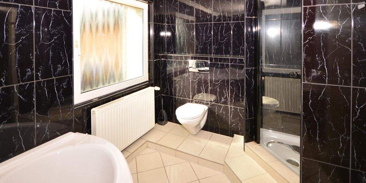 Einfamilienhaus Wesseling - 4 Zimmer, 131 m&sup2;, 379.000&euro; | Angebot:25709835