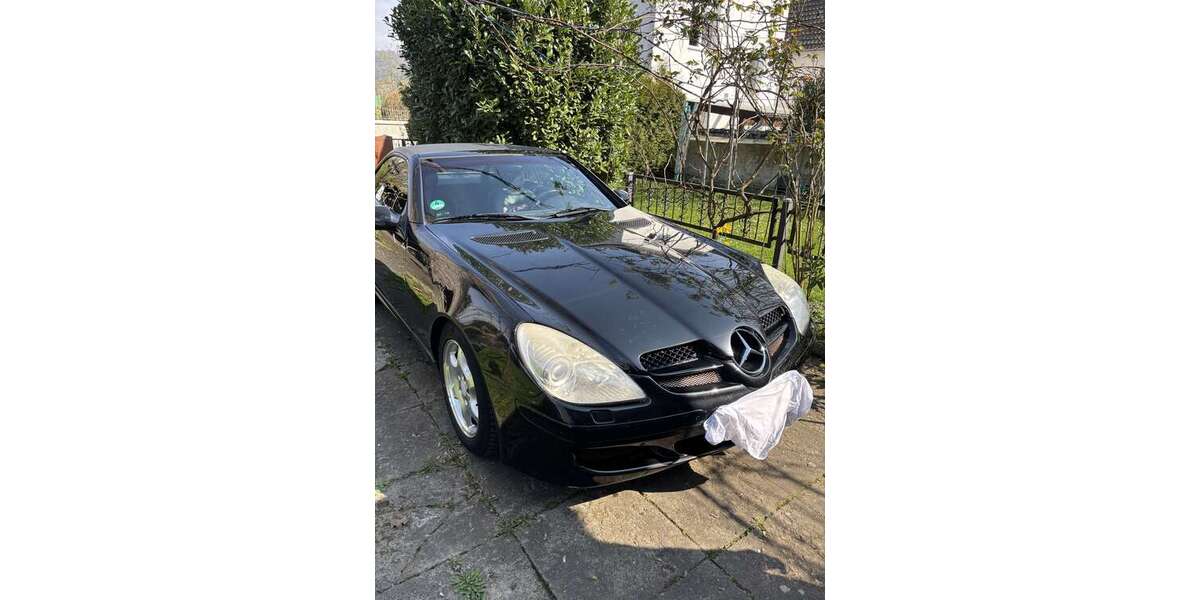 Mercedes-Benz SLK 200 191.000 km 5.900 &euro; Bonn 53175