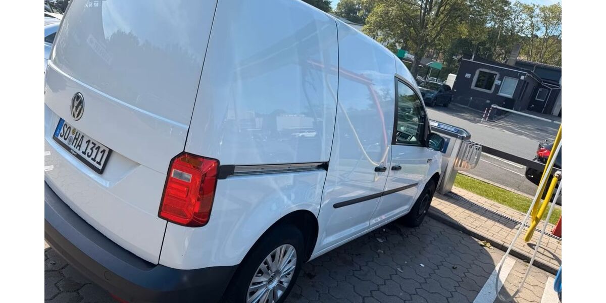 VW Caddy 61.453 km 11.950 &euro; Königswinter 53639