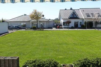 Wohnung Bonn-Geislar Geislar - 3 Zimmer, 95 m&sup2;, 1.045&euro; | Angebot:26111416