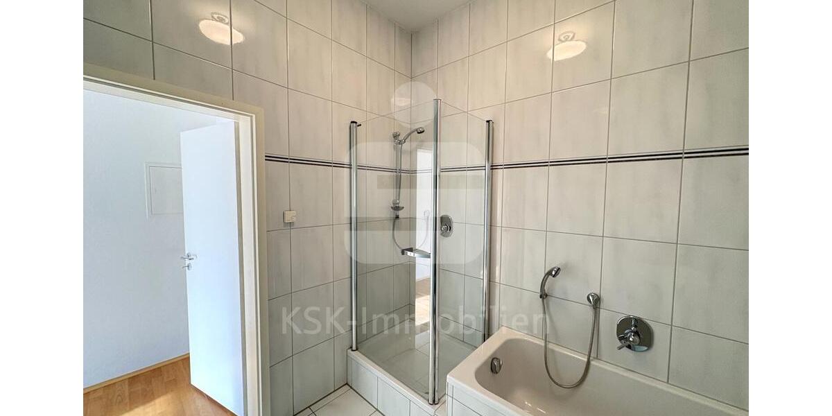 Dachgeschoßwohnung Alfter - 2 Zimmer, 97 m&sup2;, 1.050&euro; | Angebot:25209217