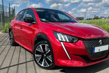 Peugeot 208 48.000 km 11.900 &euro; Wesseling 50389