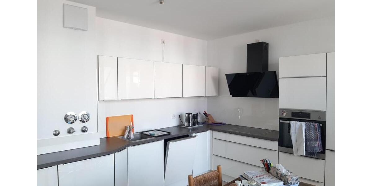 Etagenwohnung Bonn Auerberg - 2.5 Zimmer, 64 m&sup2;, 935&euro; | Angebot:25813919