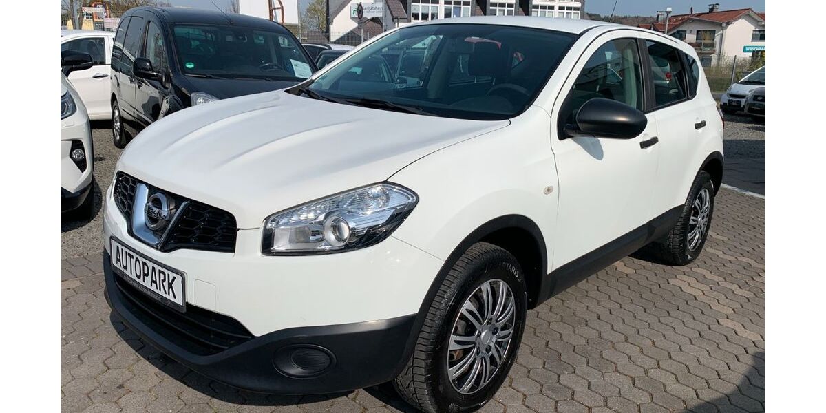 Nissan Qashqai 157.502 km 5.999 &euro; Mechernich/Kommern 53894