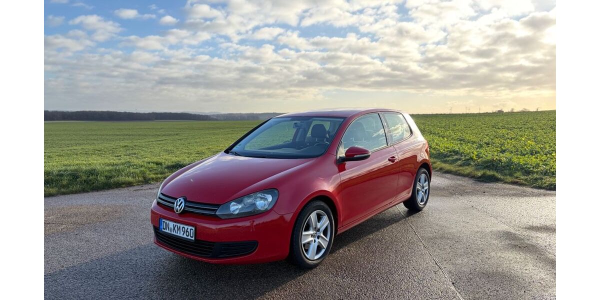 VW Golf 292.000 km 2.700 &euro; Vettweiß 52391