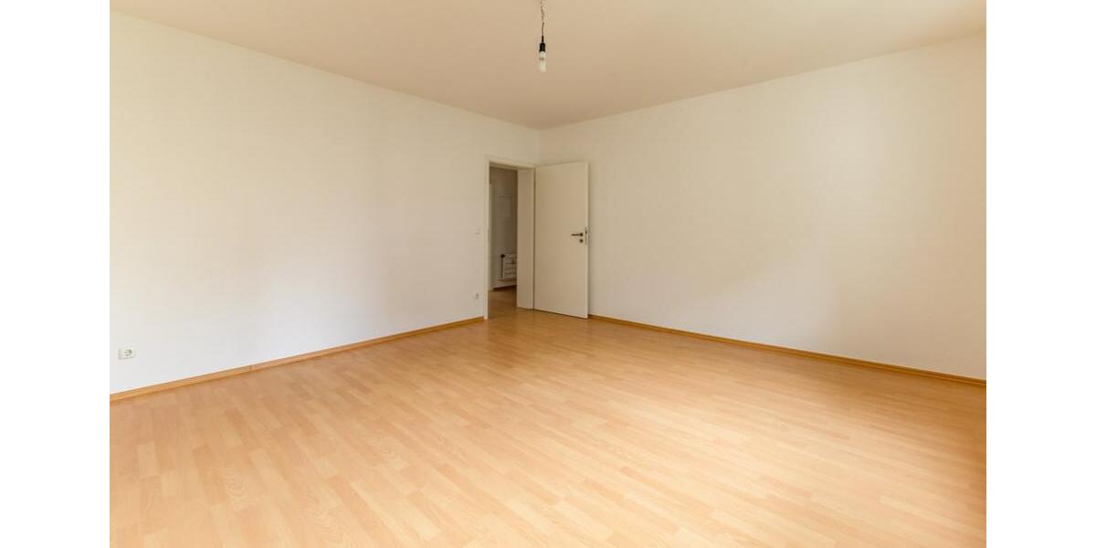 Etagenwohnung Bonn Hardtberg - 4 Zimmer, 87 m&sup2;, 1.148&euro; | Angebot:25352673