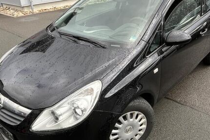 Opel Corsa 186.229 km 2.900 &euro; Königswinter 53639