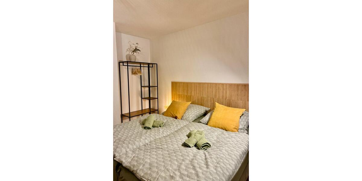 Erdgeschoßwohnung Bonn Tannenbusch - 1 Zimmer, 30 m&sup2;, 999&euro; | Angebot:25990052