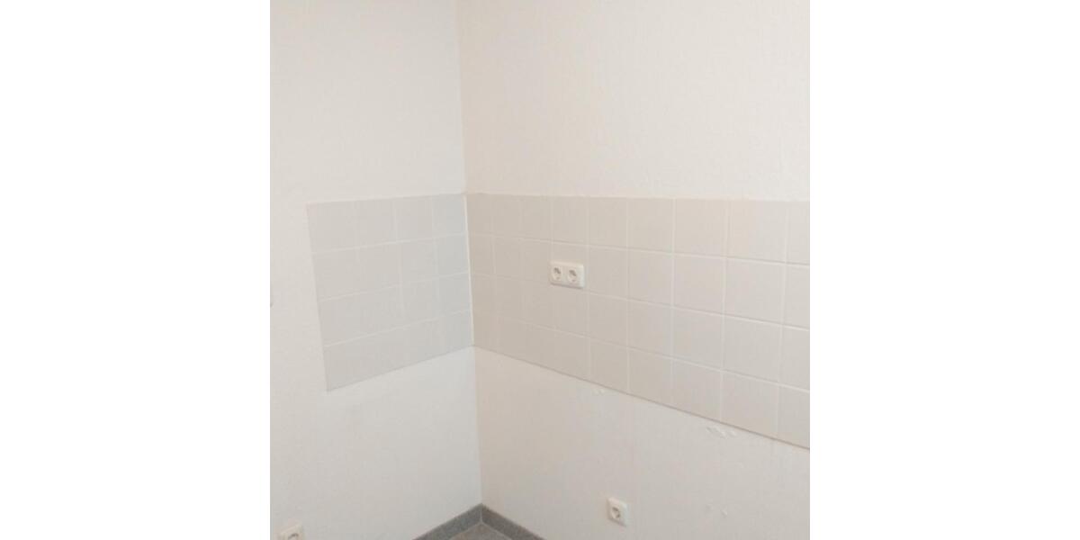 Dachgeschoßwohnung Zülpich - 4 Zimmer, 82 m&sup2;, 625&euro; | Angebot:26041633