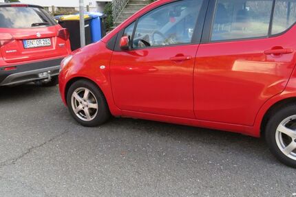 Opel Agila 124.999 km 3.900 &euro; Bonn 53229