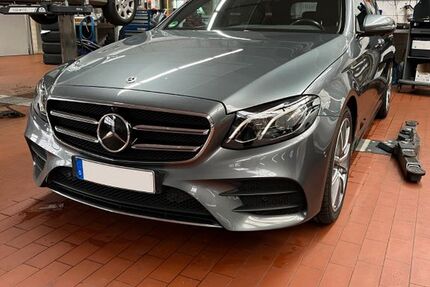 Mercedes-Benz E 400 136.245 km 32.500 &euro; Rheinbach 53359