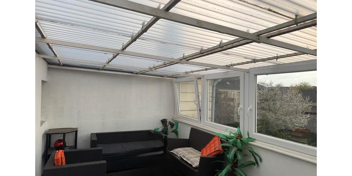 Dachgeschoßwohnung Düren Distelrath - 2 Zimmer, 78 m&sup2;, 750&euro; | Angebot:25996434