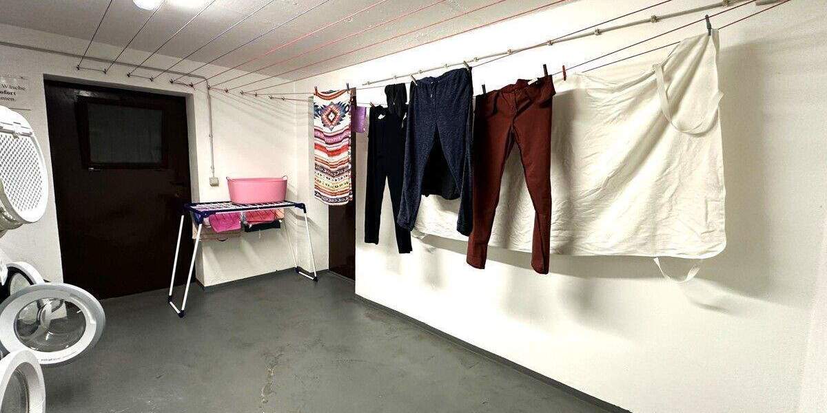 Etagenwohnung Königswinter Ittenbach - 2 Zimmer, 66 m&sup2;, 199.000&euro; | Angebot:25744921