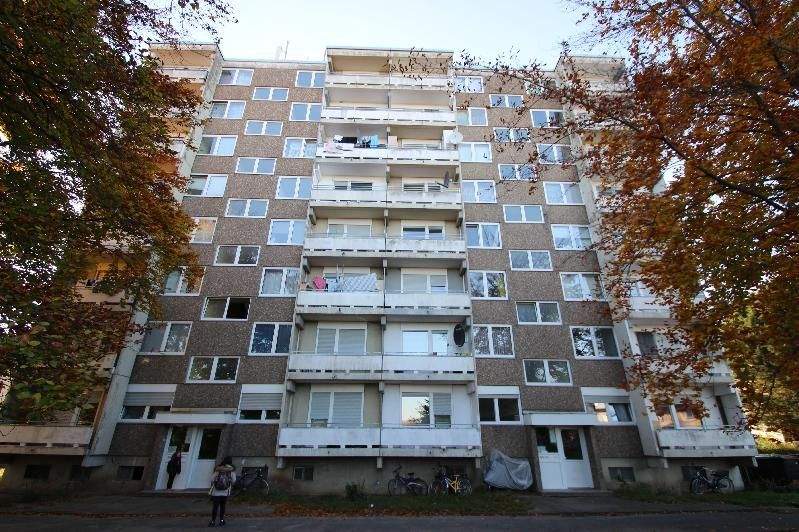 Etagenwohnung Niederkassel Lülsdorf - 3 Zimmer, 73 m&sup2;, 140.000&euro; | Angebot:25737039