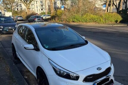 Kia ceed / Ceed 94.700 km 9.000 &euro; Frechen 50226