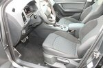 Seat Ateca FR 1,5 TSi DSG Navi AHK Standh LED 12.800 km 31.350 &euro; Bonn 53225
