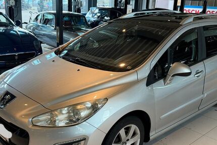 Peugeot 308 200.000 km 3.850 &euro; Brühl 50321