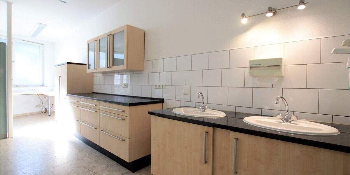 Mehrfamilienhaus, Wohnhaus Nettersheim - 1 Zimmer, 227 m&sup2;, 435.000&euro; | Angebot:25880731