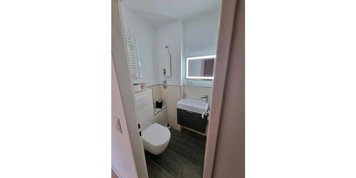 Etagenwohnung Wesseling - 3 Zimmer, 81 m&sup2;, 1.200&euro; | Angebot:25892881