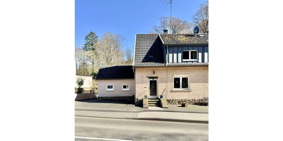 Einfamilienhaus Blankenheim - 3.5 Zimmer, 93 m&sup2;, 140.000&euro; | Angebot:25805183
