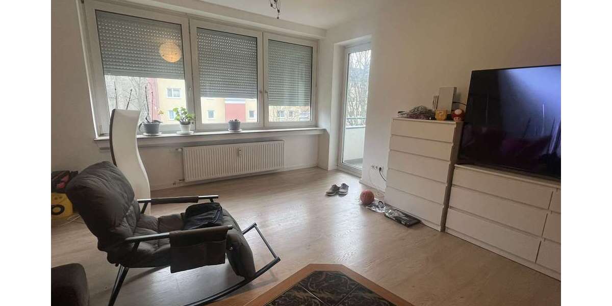 Etagenwohnung Bonn Hardtberg - 3 Zimmer, 68 m&sup2;, 220.000&euro; | Angebot:25096439