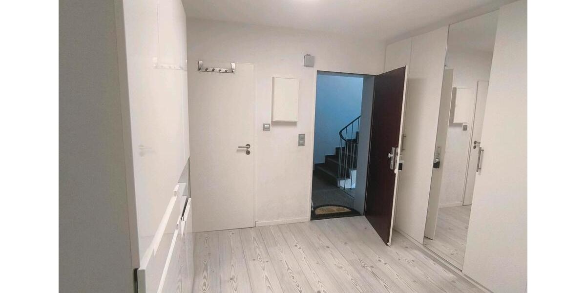 Etagenwohnung Kerpen Buir - 4 Zimmer, 100 m&sup2;, 1.500&euro; | Angebot:25217935