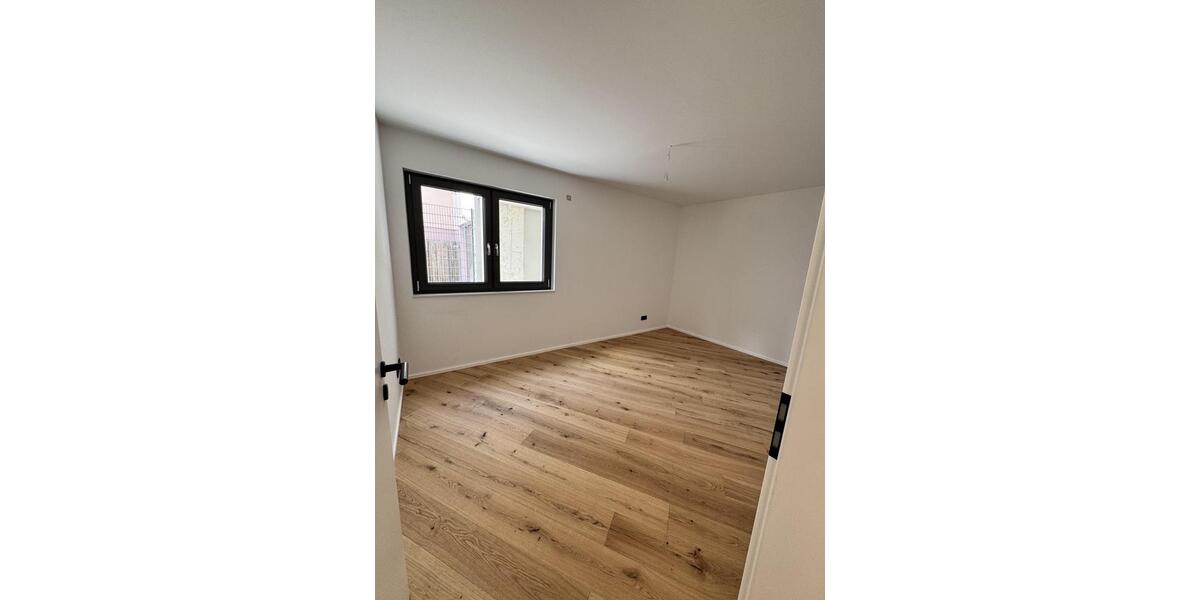 Erdgeschoßwohnung Bonn Bad Godesberg - 3 Zimmer, 75 m&sup2;, 1.500&euro; | Angebot:26050312