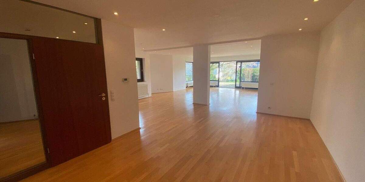 Bungalow Bonn Lannesdorf - 3 Zimmer, 151 m&sup2;, 637.000&euro; | Angebot:25666902