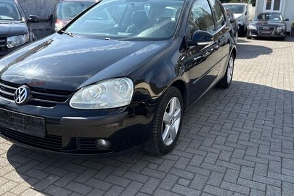 VW Golf 168.000 km 1.399 &euro; Bonn 53179