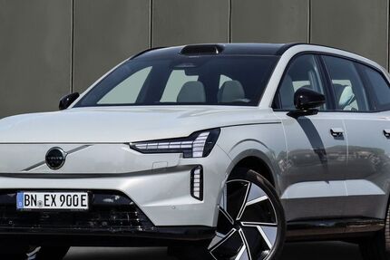 Volvo EX90 2.568 km 79.990 &euro; Bonn 53177